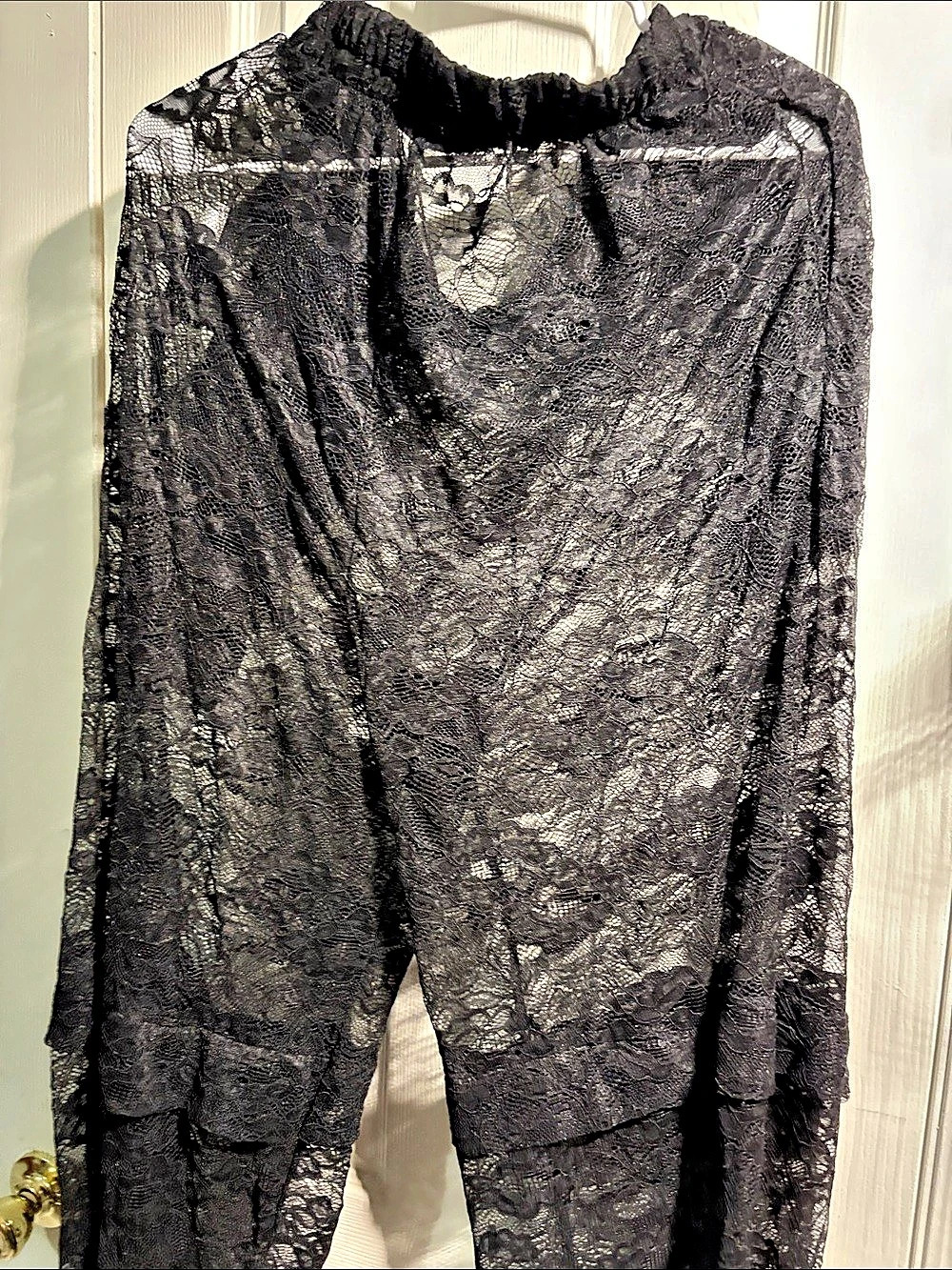 Black Floral Lace Long Sleeve Top